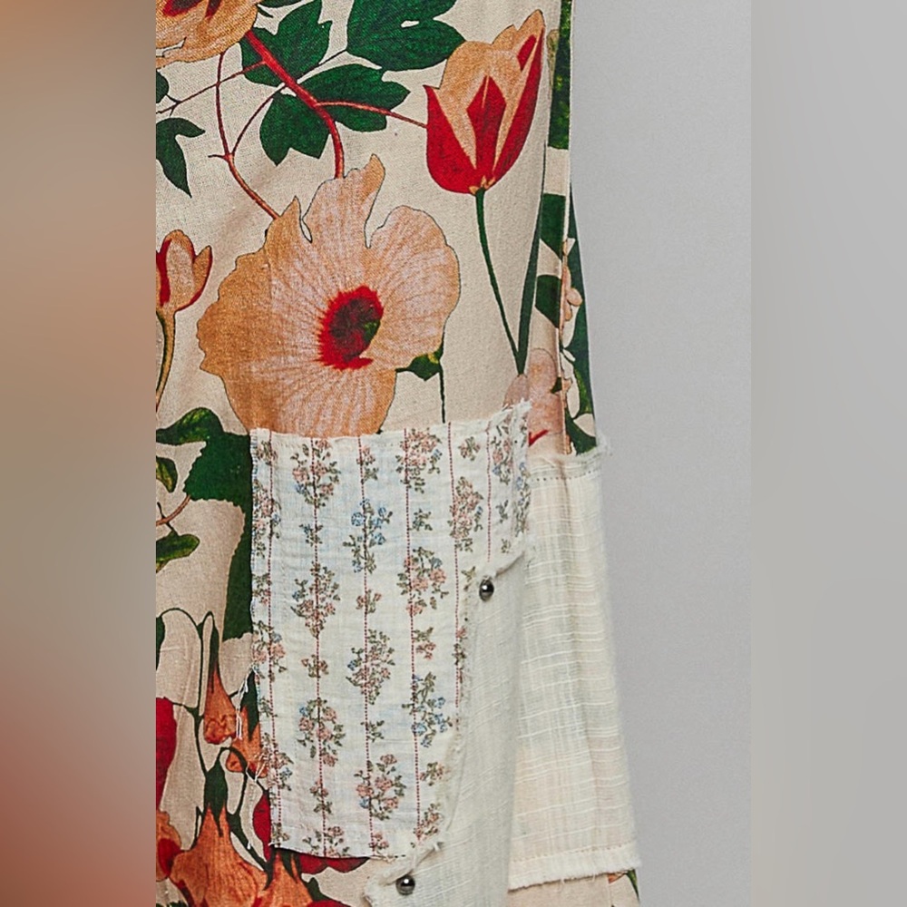 NWT POL Floral Patchwork Wide Leg Boho Pants - S M L - New with Tags - Picture 6 of 6